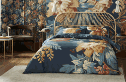 GBFlorenzia Dusk 119933 FLORENZIA DUSK BESPOKE MURAL 119654 119655 119656 Florenzia Dusk Bed Linen 119996 Florenzia Dusk Curtains ALIZARIN CC 090 024 Maximalist Bedroom No Arch
