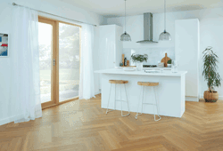 Karndean GoldenBrushedOak HallwayKitchen LS3 CM