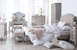 Kettle FRbedroom